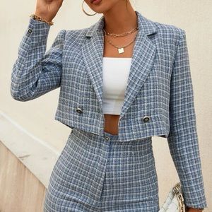 Crop blazer